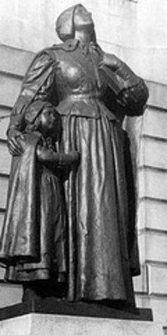 The Anne Hutchinson Memorial Association and the State Federation of Women's Clubs erected a statue of Anne Hutchinson.