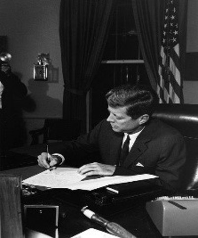 PRESIDENT JOHN F. KENNEDY SIGNED THE PRESIDENT PANEL OF MENTAL RETARDATION.