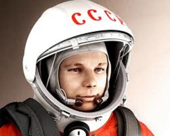 Eerste mens in ruimte