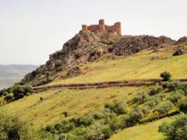 Al-Ándulus se dividió en reinos de taifas