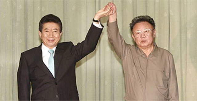 North and South Korea sign peace accord