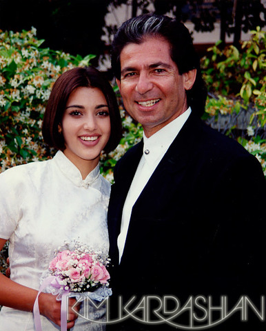 Real dad, robert kardashian defends OG Simson