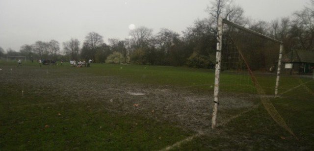 Podolski starts playing futball