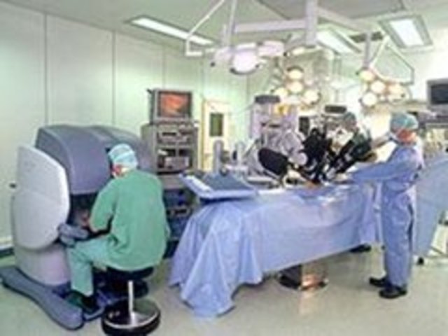 Laser Beam Unclogs Arteries