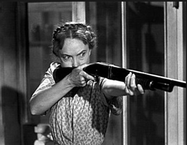 La pelea de Adela y Martirio