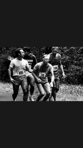 Forrest starts running (president carter collapsed of heat exahoustion)