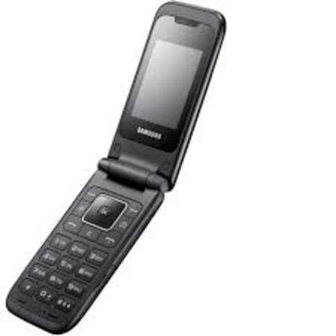 hablo por teléfono móvil