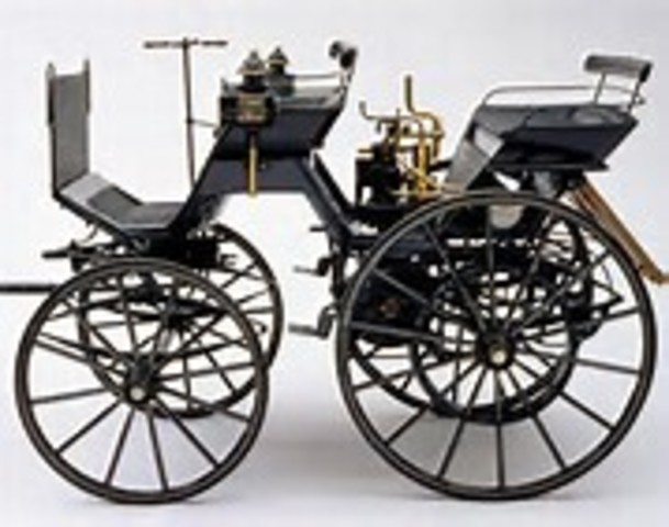 Automovil con motor de explosion (Daimler y Benz)