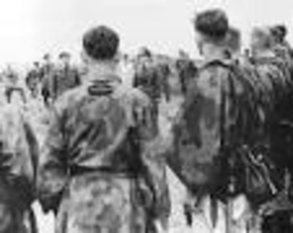 Hitler restablece el servicio militar obligatorio en Alemania