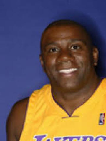 He returned to play in the Lakers this season