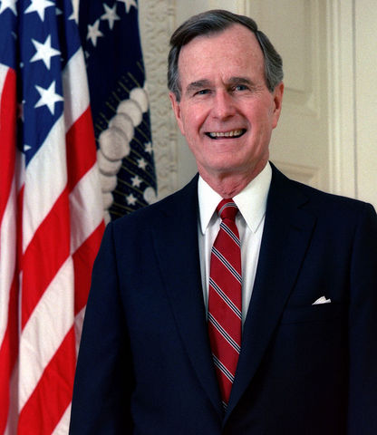Bush Snr becomes US President