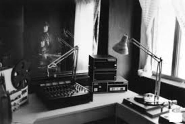 Inicio de Radiodifusion