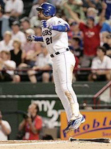 Sosa Plays first MLB game for Rangers