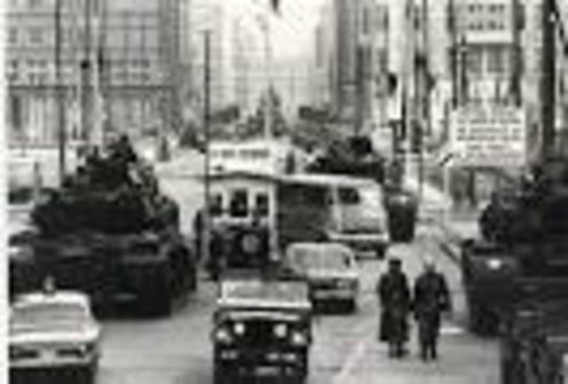 Checkpoint Charlie (1961)