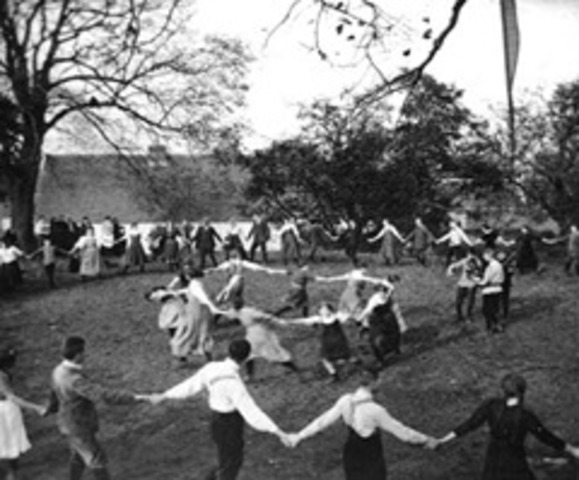 hippie culture(music,clothing,beliefs)