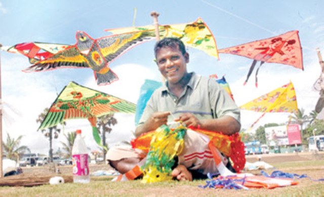 Kite fighting tournament