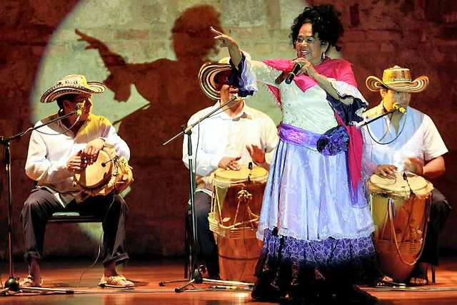 Inicio de su carrera musical