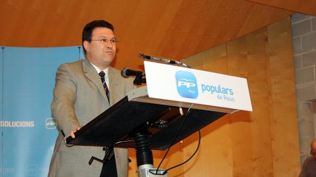 DESTITUCIÓN DE JUAN GALLARDO