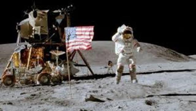 Niel Armstong's First Step on the Moon