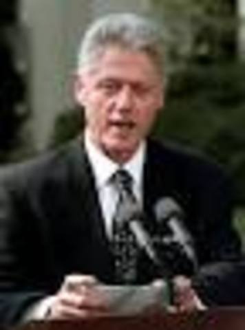 Bill Clinton elected 2nd term