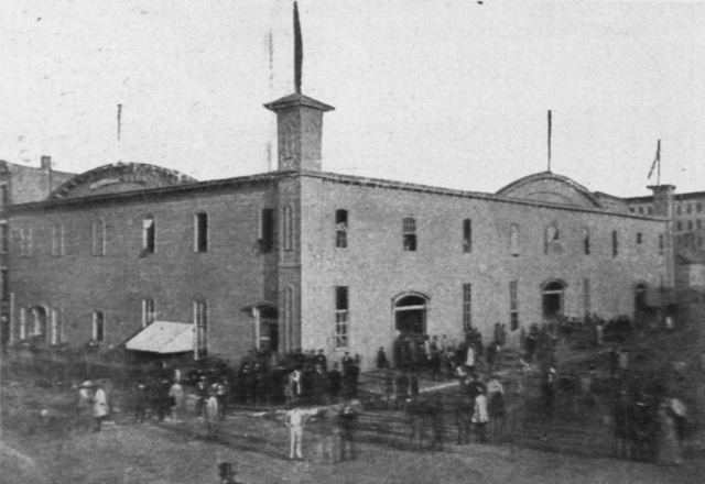 The Rebuplican Convention begins in Chicago.