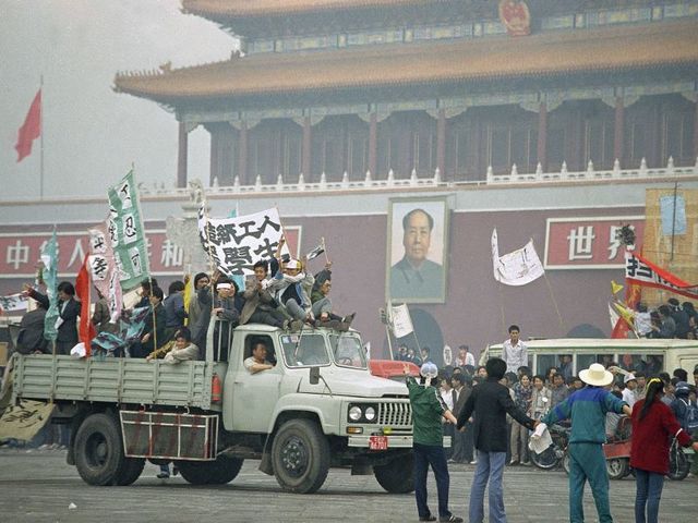 Protest of students at Gate of Heavenly Peace