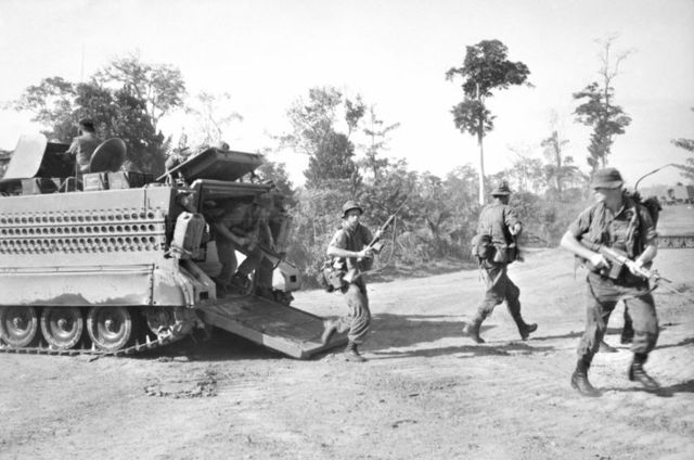 US troops arrive in Southern Vietnam