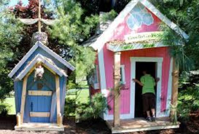 Gosselin kids get crooked houses