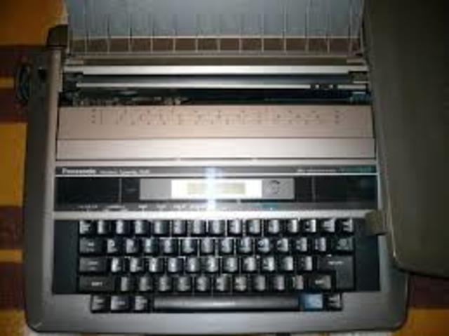 Usé por primera vez la máquina de escribir