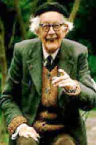 JEAN PIAGET