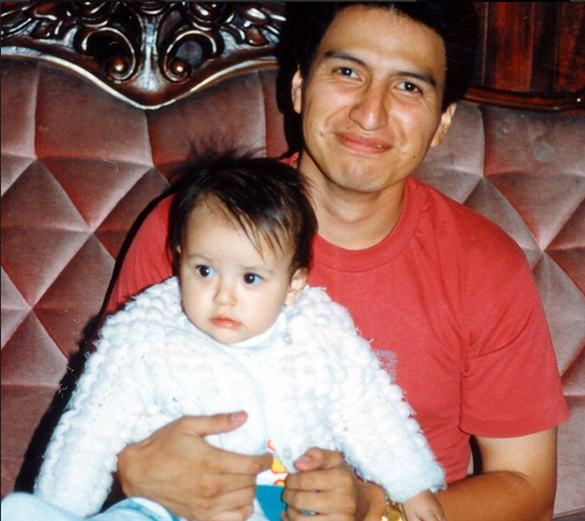 Nace Alejandra Capriel