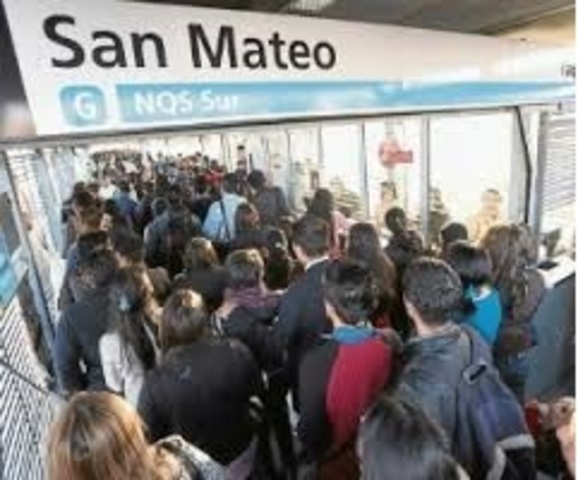 ENTRADA DE ALGUNA ESTACION DE ESTE SERVICIO