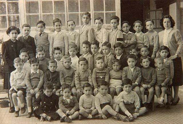 Colombia - Salas de Asilos -  La Educación Preescolar En  Colombia