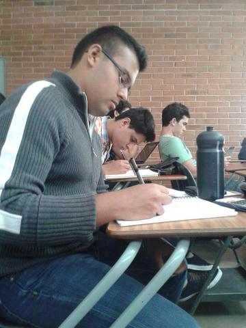 INGRESO A LA UNIVERSIDAD RAFAEL LANDIVAR