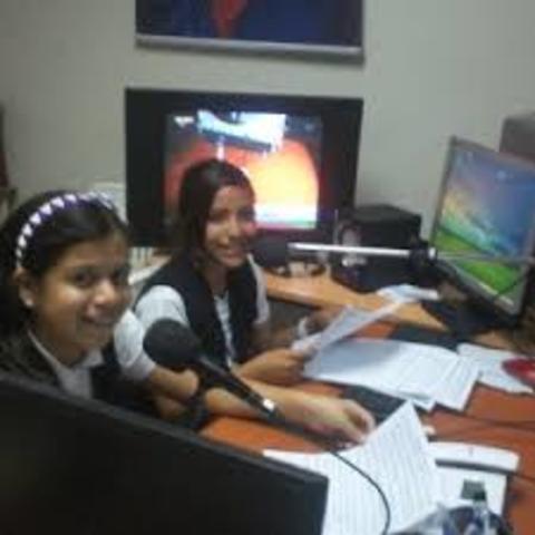 creación de una radio teatro