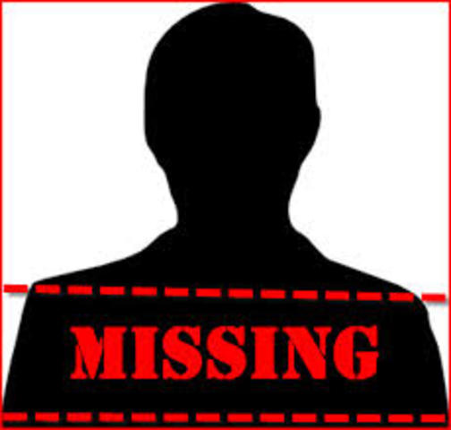 Quentin realizes that Margo is missing