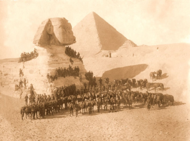 Australians arrive in Egypt