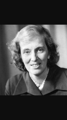Dorothy Mary Crowfoot Hodgkin (El Cairo,Imperio británico, 12 de mayo de 1910 –Shiptons-on-Stour, Reino Unido, 29 de julio de1994)