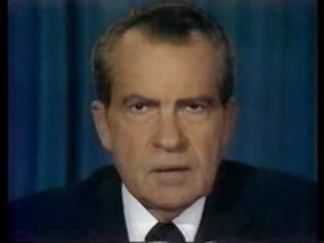 Nixon resigns as president