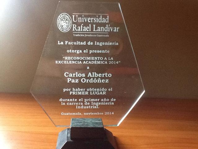 Gané el premio a la excelencia académica otorgado al mejor promedio del primer año de ingenieria industrial.
