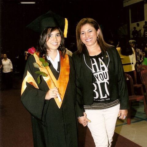 Graduación como Bachiller en computación