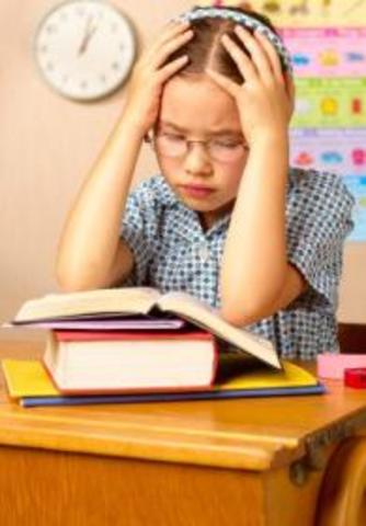 Se publican dos volúmenes de Educational Problems