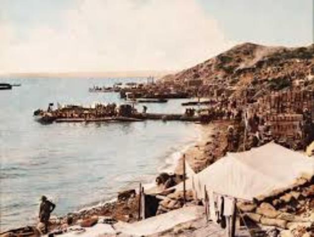 Troops withdraw from Anzac cove.