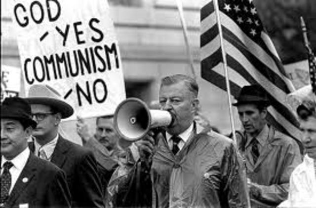 Pro-War Demonstration