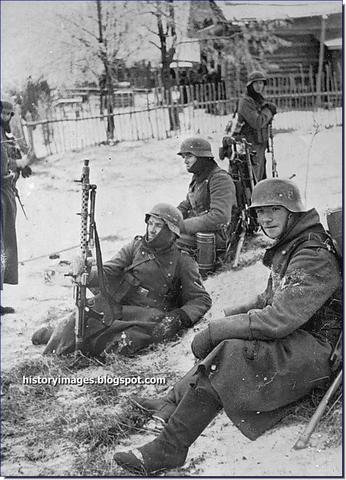 Germans left Moscaw.