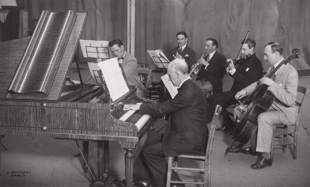 Vuelve a Granada y conoce a Manuel de Falla.