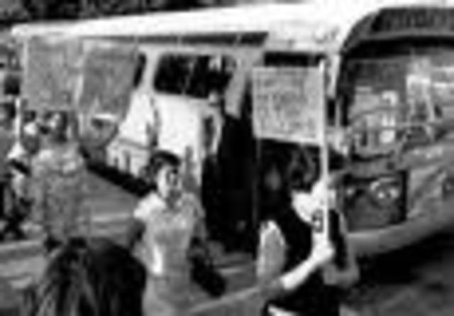 (4) Mandatory bussing forces integration