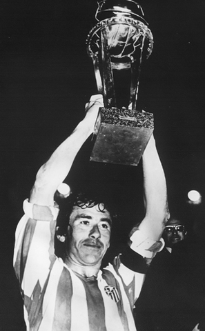 Intercontinental rojiblanca