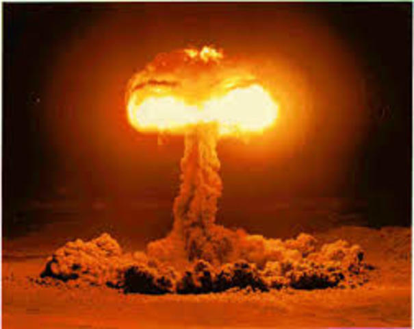 Russia Ceate Atomic Bomb