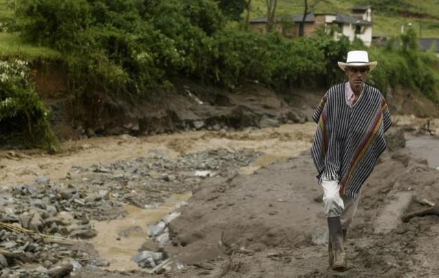 Desastre natural en Colombia deja 78 muertos y pueblos sepultados